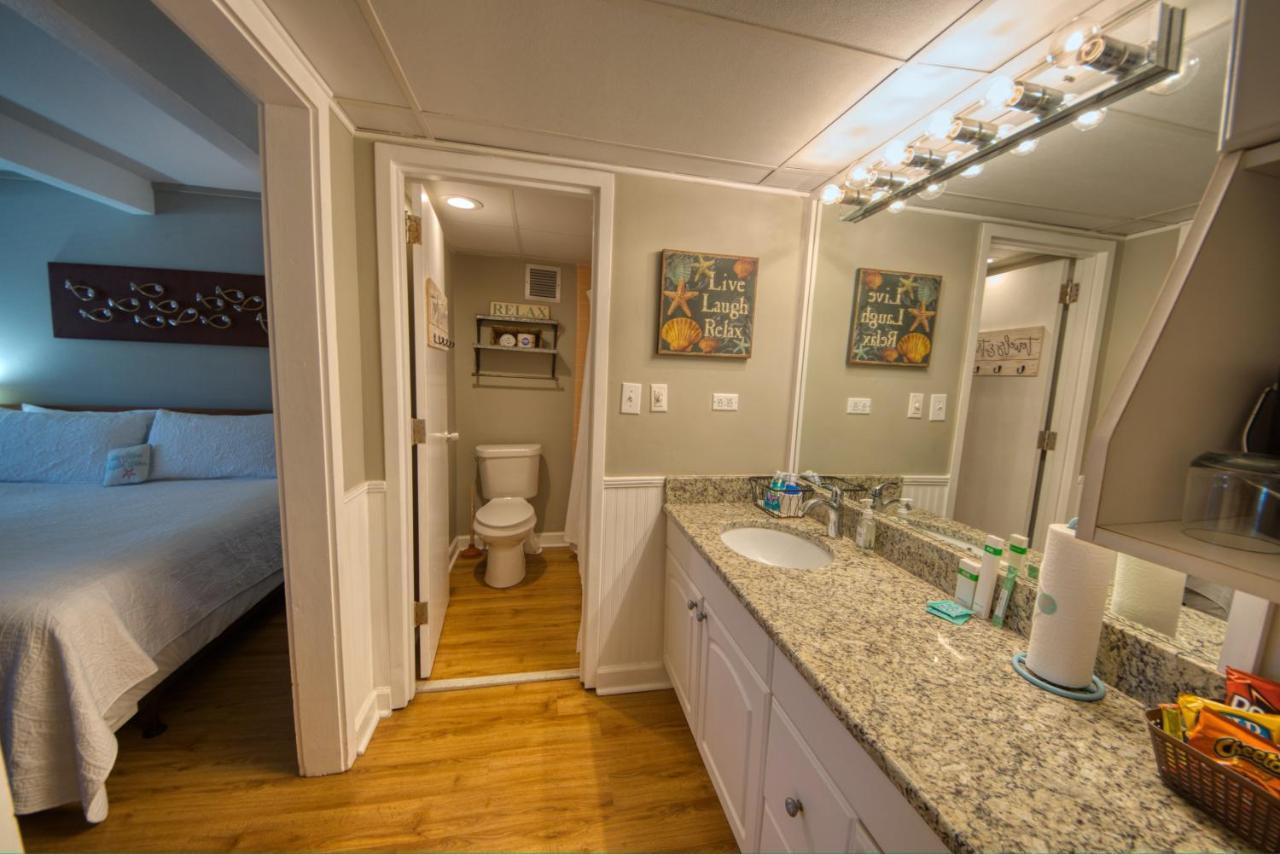 Waterway View Studio 2 W/ Pool, 1 Mile To Wrightsville Beach Wilmington Zewnętrze zdjęcie